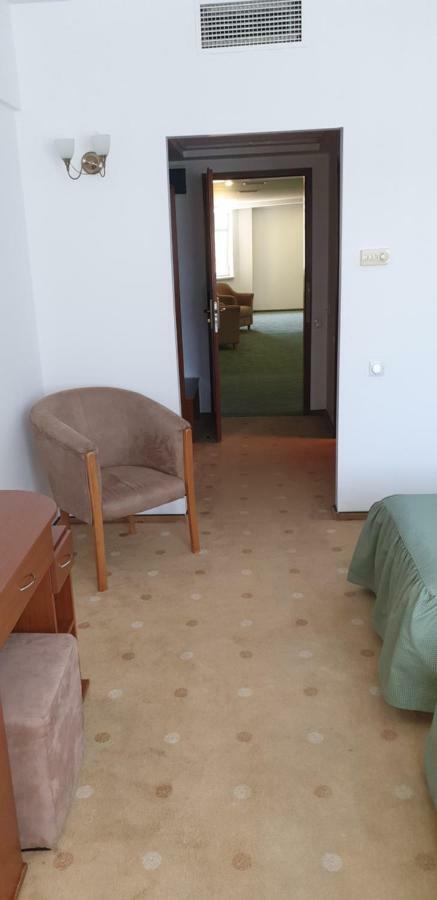 Helios Hotel Ocna Sibiului Bagian luar foto
