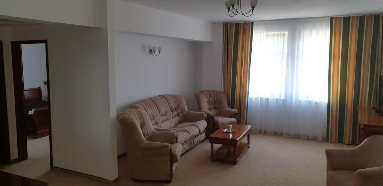 Helios Hotel Ocna Sibiului Bagian luar foto